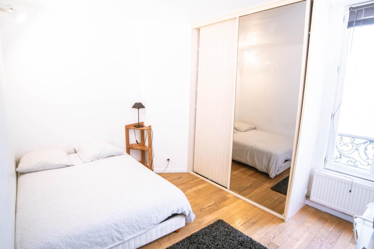 Appartement Montmartre Chappe Paris Exterior foto